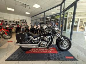 VZ 800/ Marauder 800