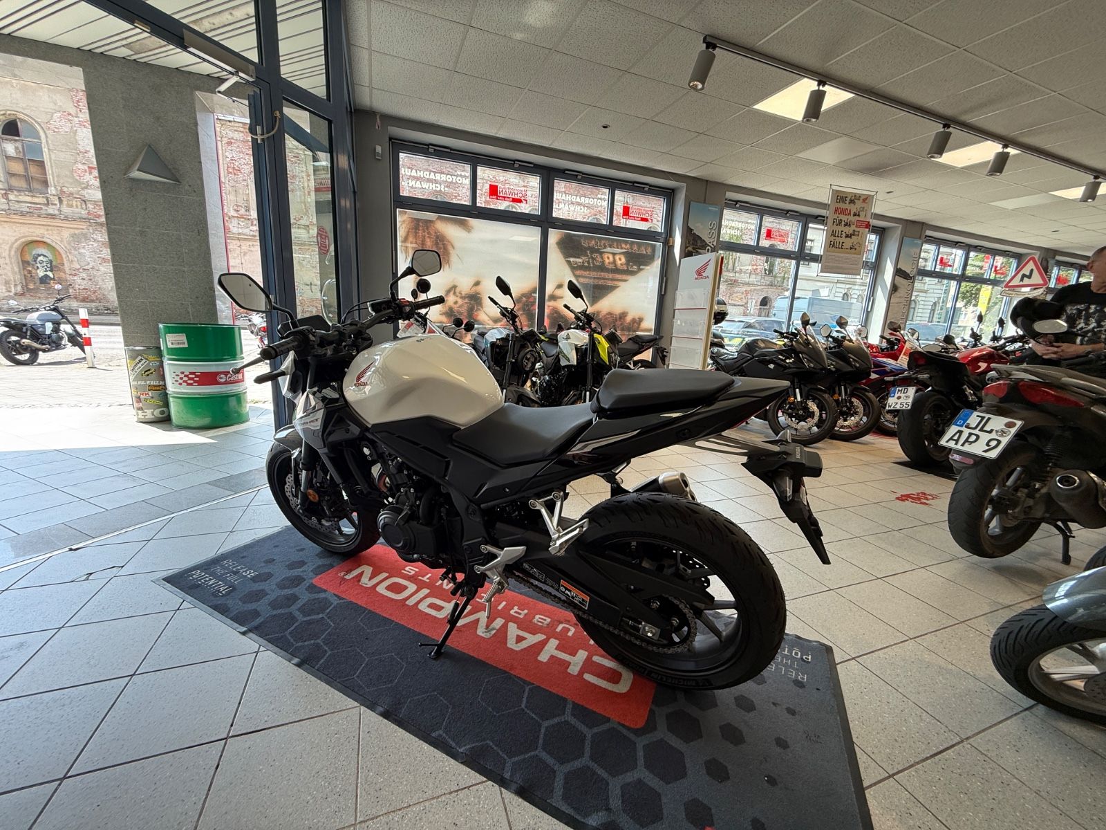 CB 500 Hornet