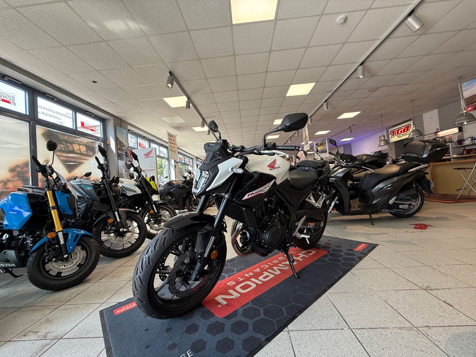 CB 500 Hornet
