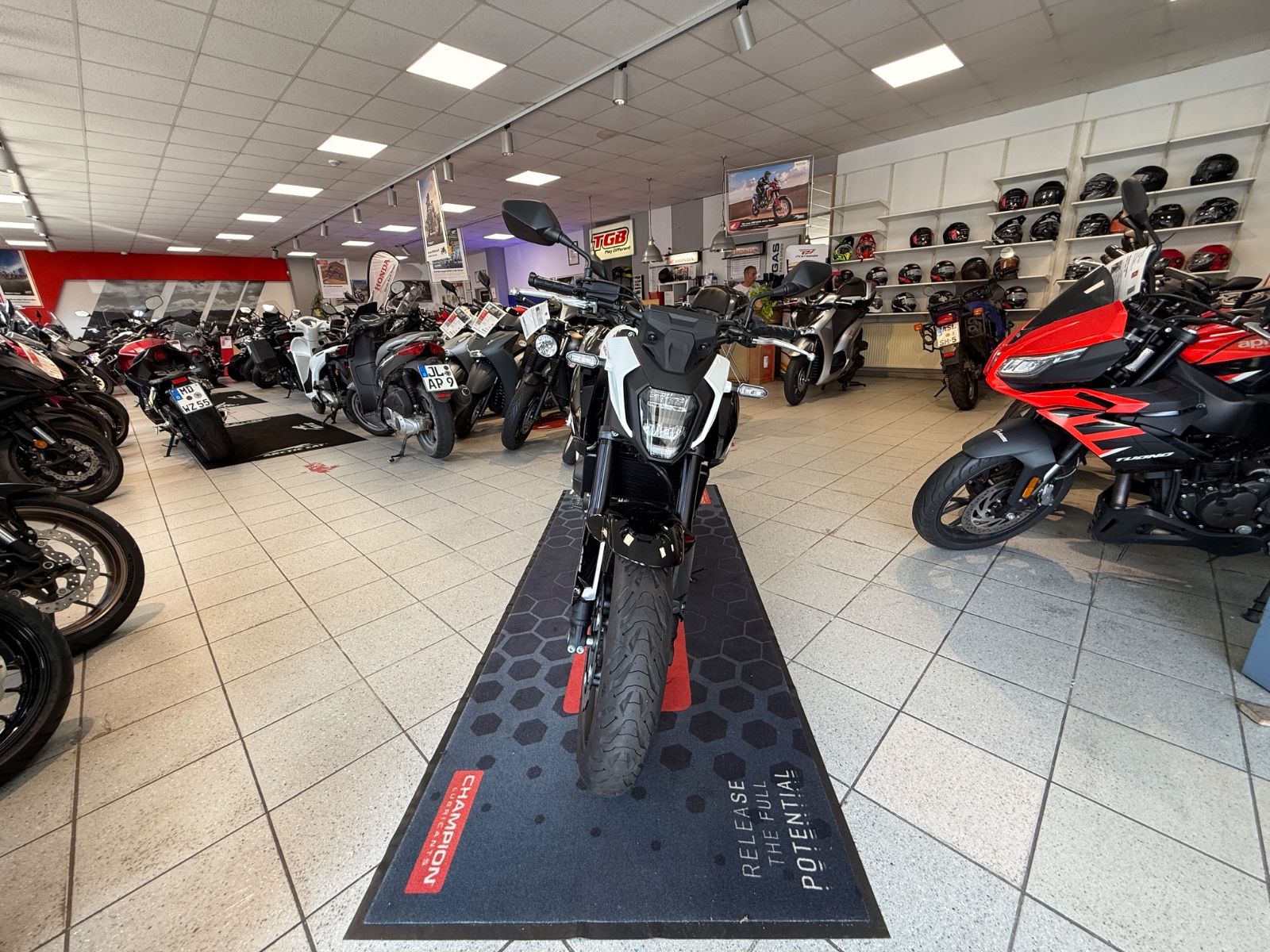 CB 500 Hornet