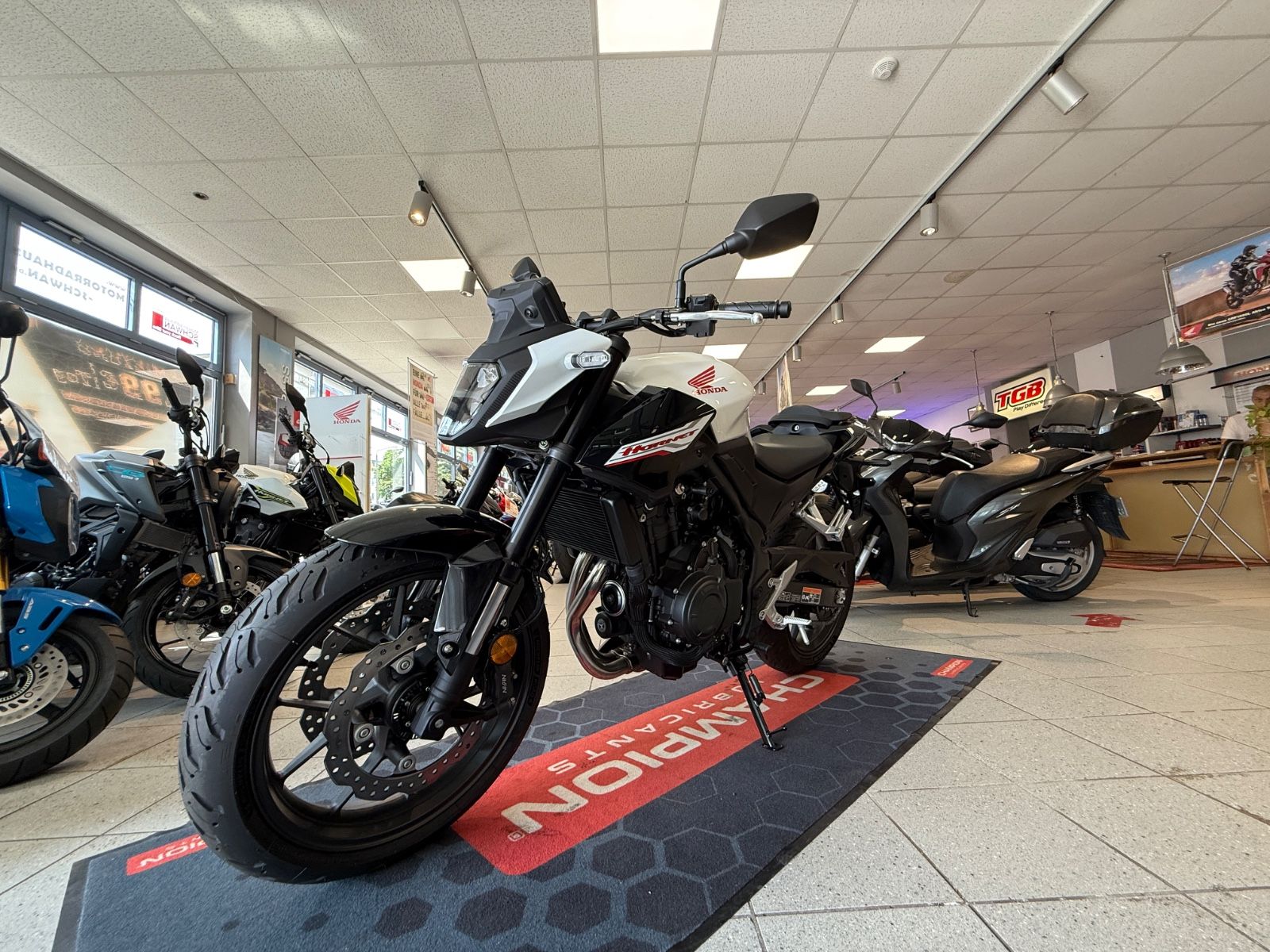 CB 500 Hornet