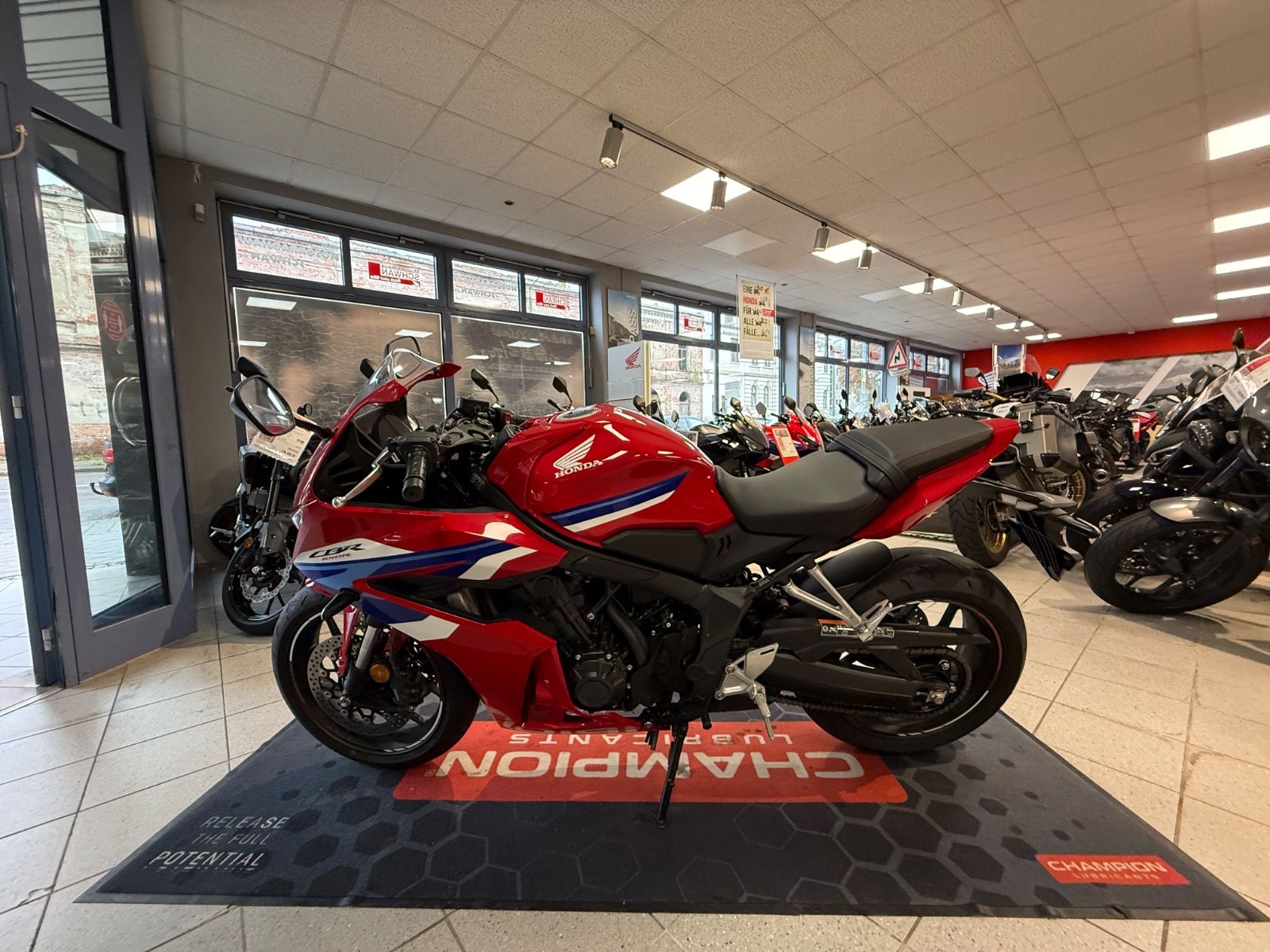 CBR 650 R