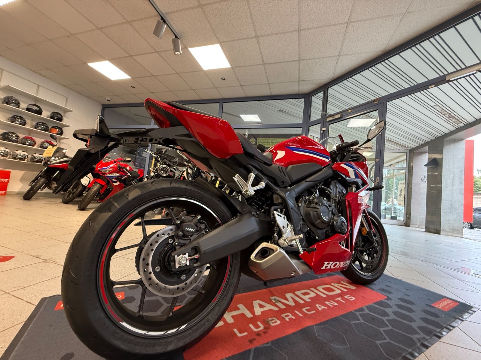 CBR 650 R