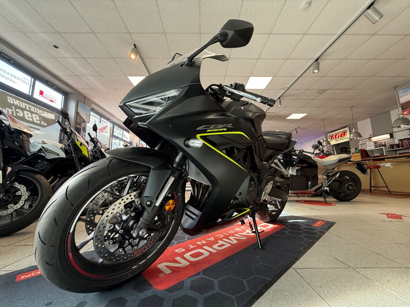 CBR 650 R zum Aktionspreis