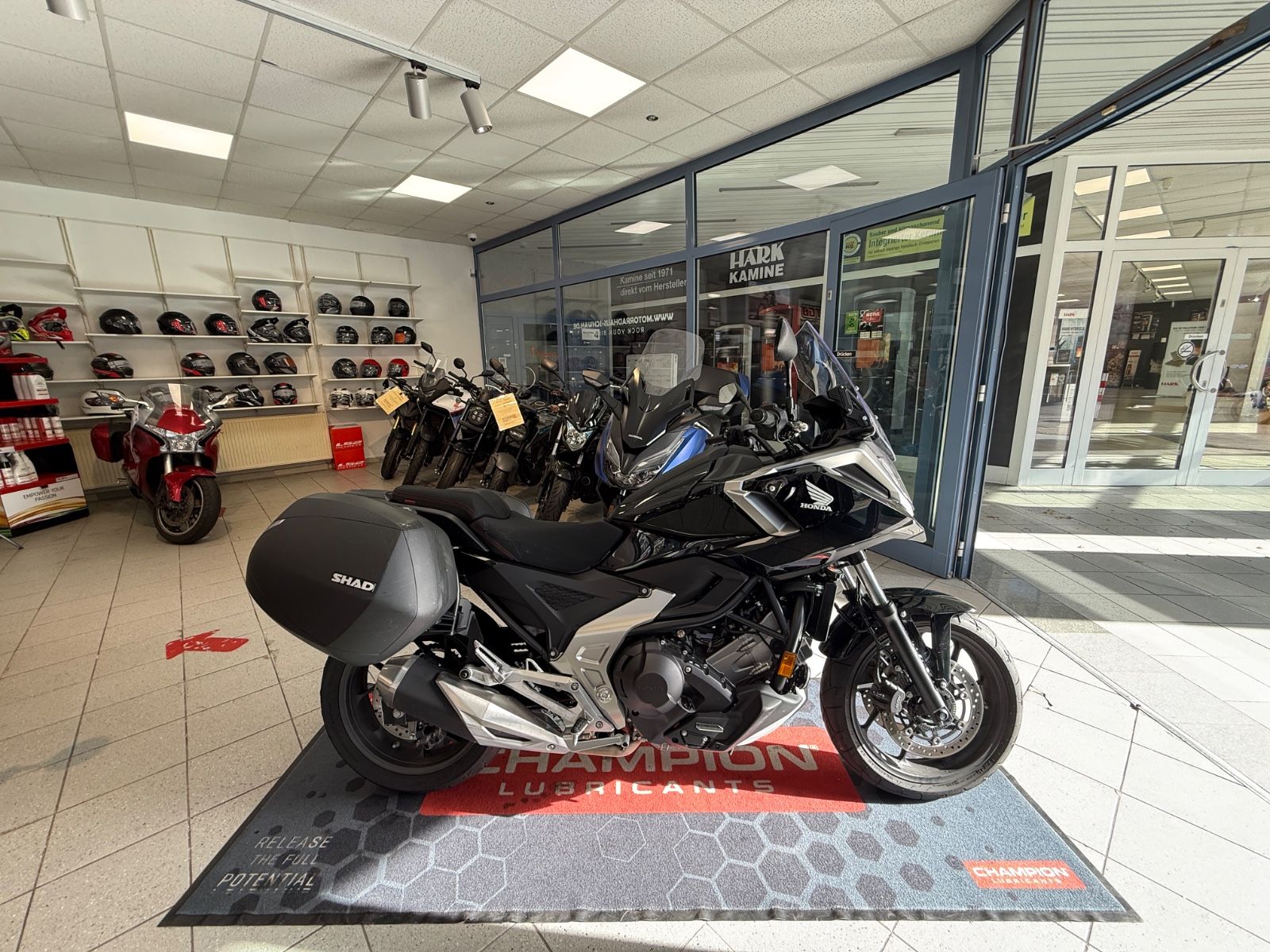 NC 750 XD inkl. Zubehör